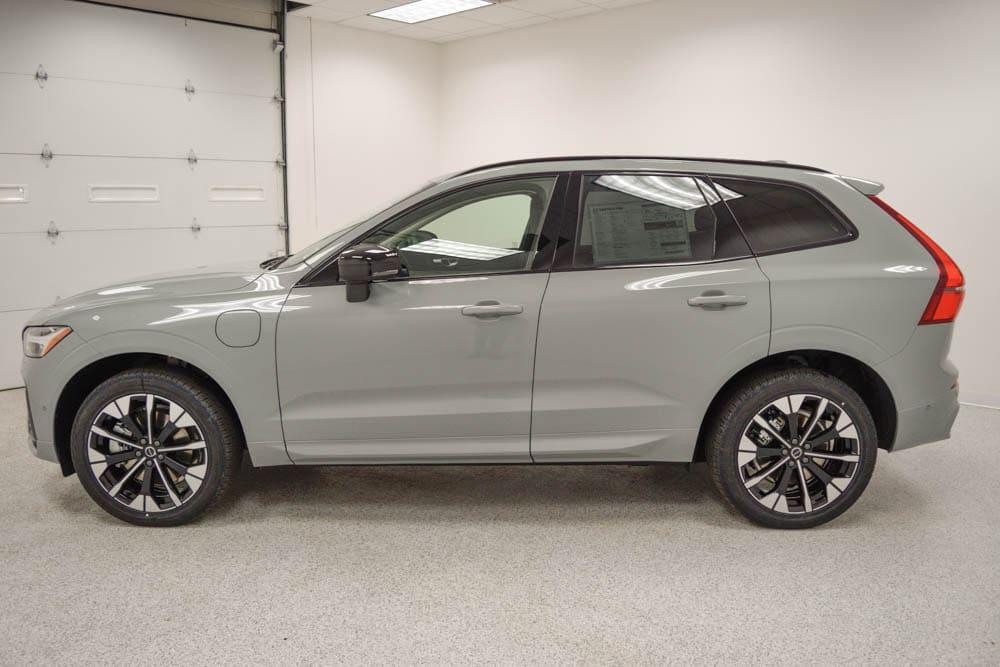 new 2026 Volvo XC60 Plug-In Hybrid car, priced at $68,875