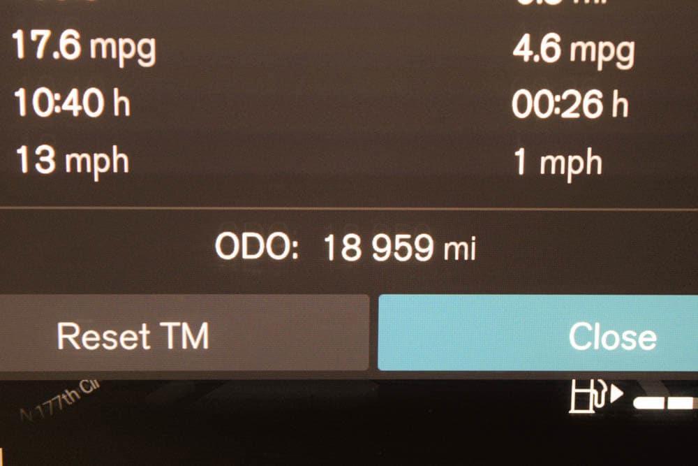 used 2023 Volvo XC40 car, priced at $29,826