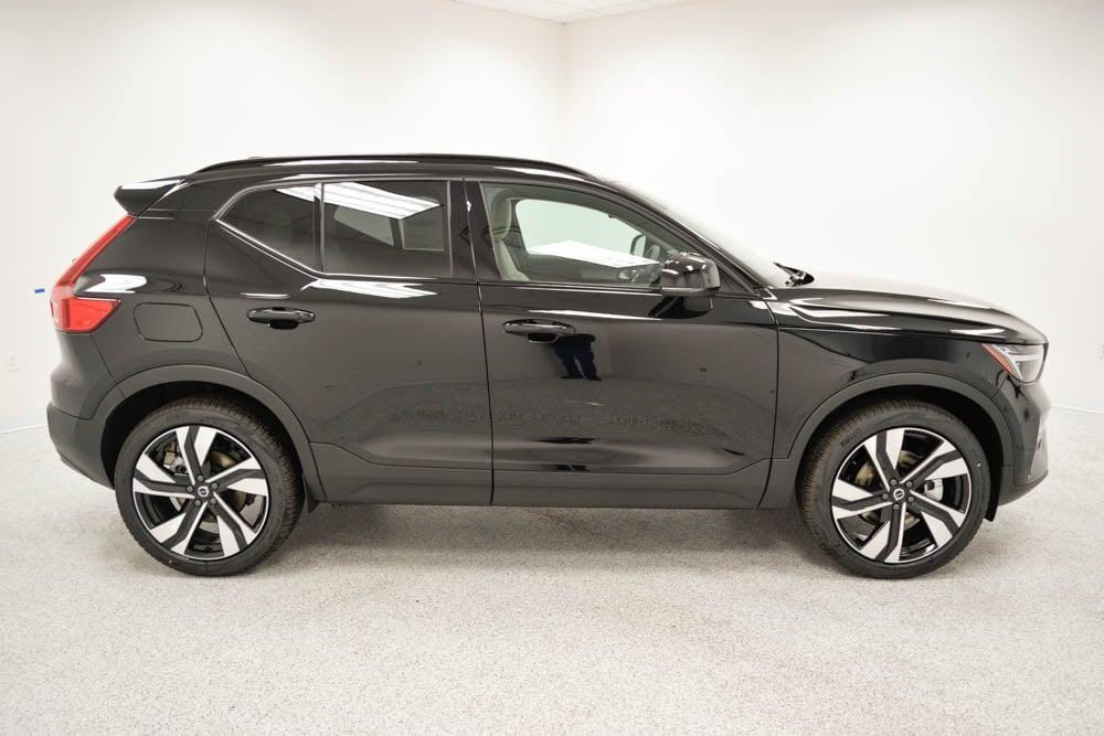new 2026 Volvo XC40 car, priced at $54,520
