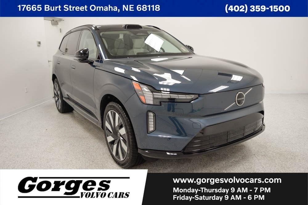 used 2025 Volvo EX90 car, priced at $81,877