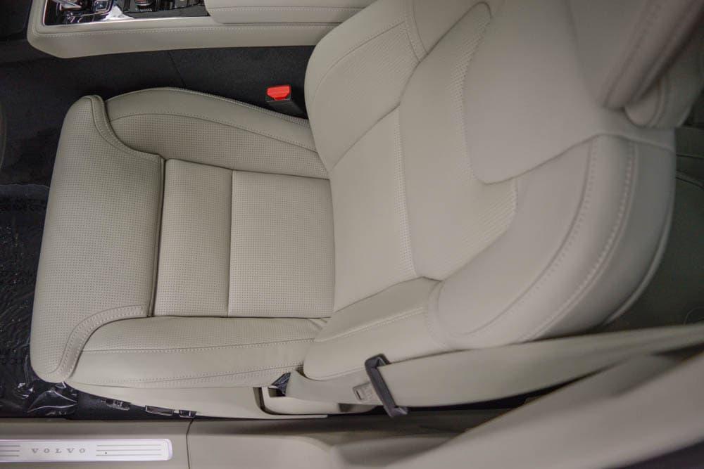 new 2026 Volvo XC90 car, priced at $76,525