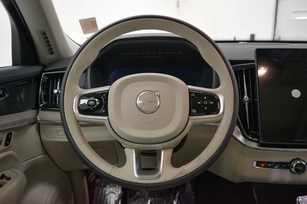 new 2026 Volvo XC90 car, priced at $76,525