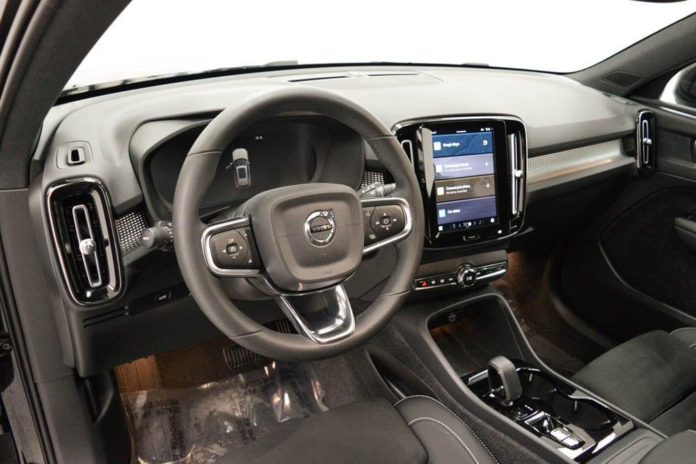 used 2023 Volvo XC40 car, priced at $28,989