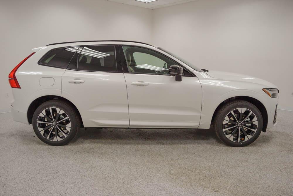 new 2026 Volvo XC60 car, priced at $57,985