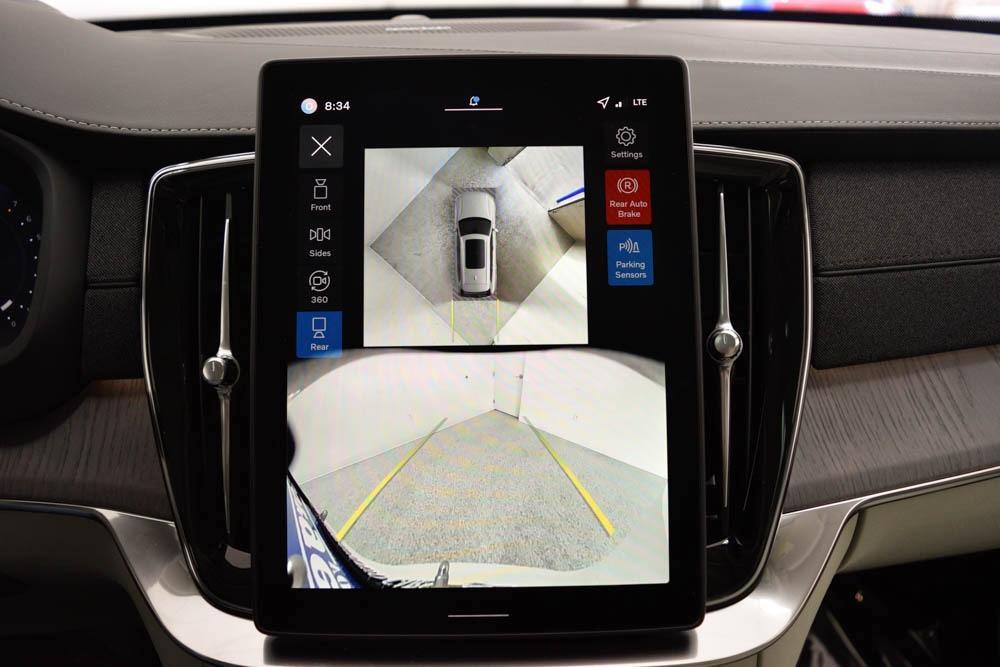 new 2026 Volvo XC90 car, priced at $77,875