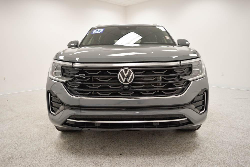 used 2024 Volkswagen Atlas Cross Sport car, priced at $40,577