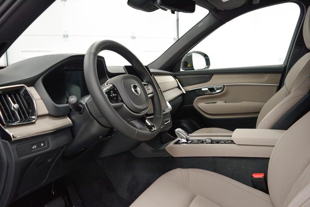 new 2026 Volvo XC90 Plug-In Hybrid car, priced at $84,750