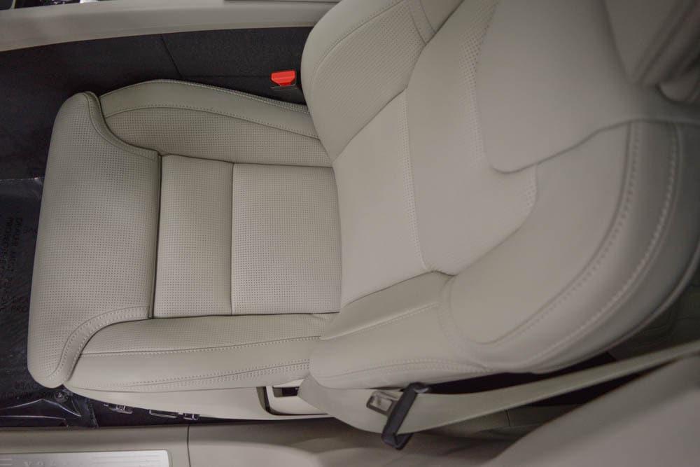 new 2026 Volvo XC60 Plug-In Hybrid car, priced at $77,000