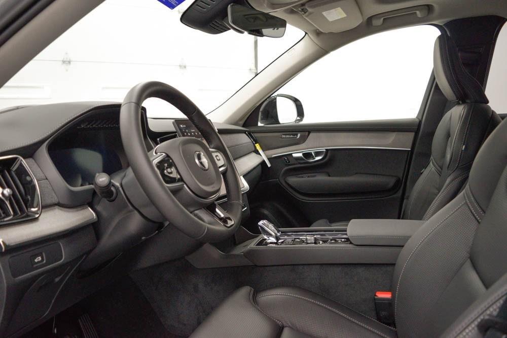 new 2026 Volvo XC90 car, priced at $76,105