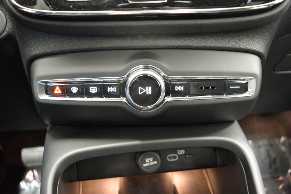 used 2023 Volvo XC40 Recharge Pure Electric car, priced at $29,997