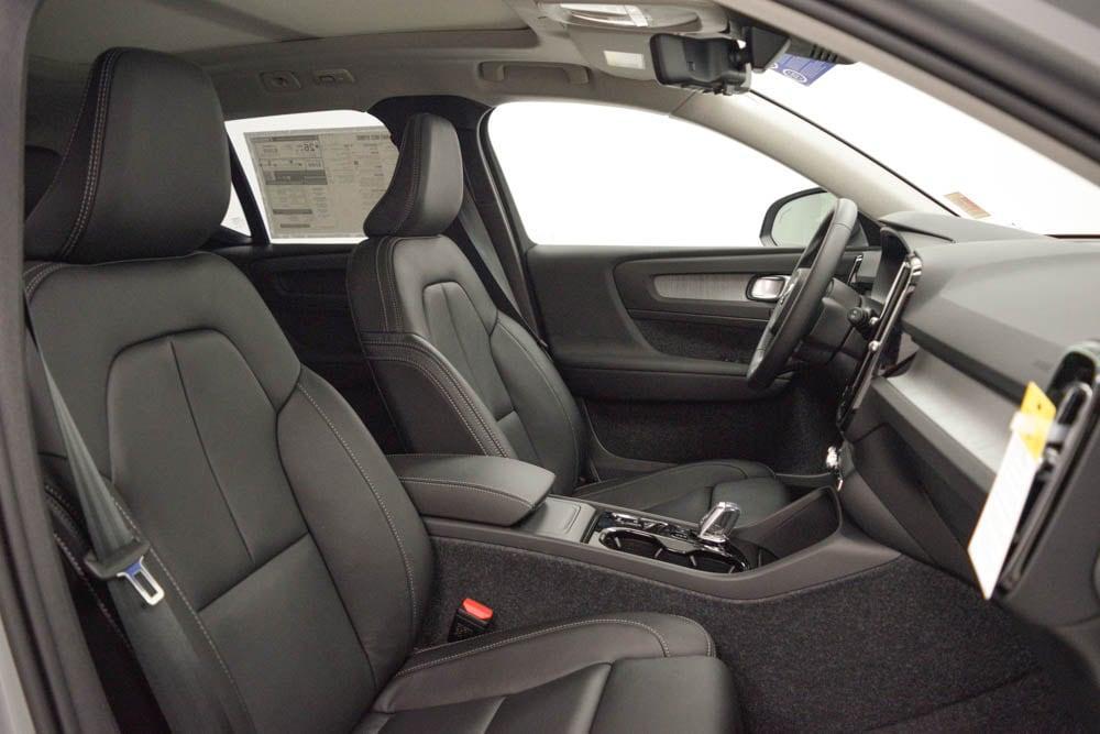 new 2026 Volvo XC40 car, priced at $51,779