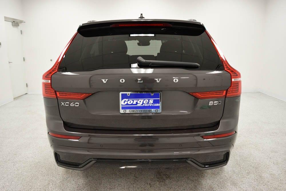 used 2025 Volvo XC60 car, priced at $35,495