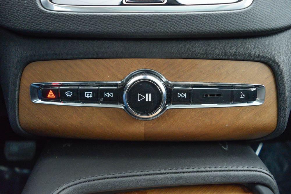 used 2023 Volvo XC90 car, priced at $37,785