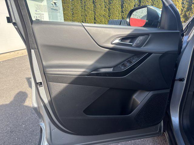 used 2025 Chevrolet Equinox car, priced at $24,400