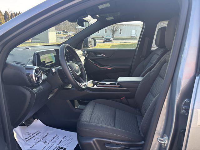 used 2025 Chevrolet Equinox car, priced at $24,400