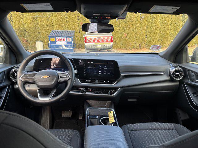 used 2025 Chevrolet Equinox car, priced at $26,300