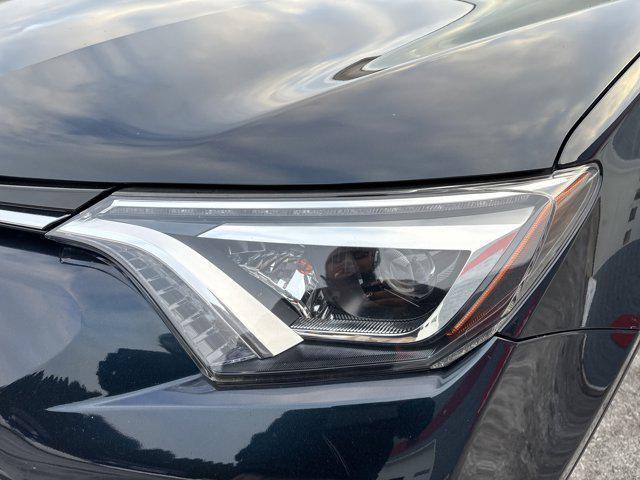 used 2018 Toyota RAV4 Hybrid car, priced at $18,900