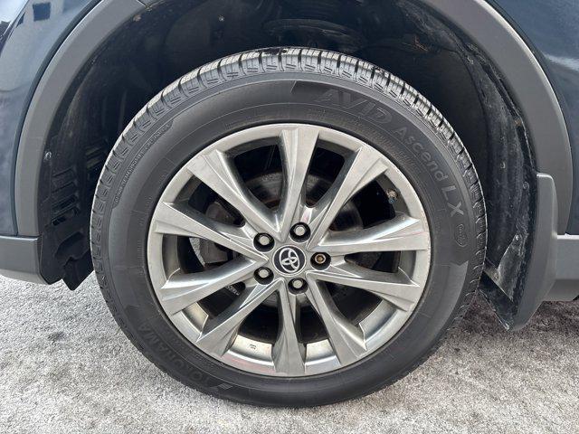 used 2018 Toyota RAV4 Hybrid car, priced at $18,900