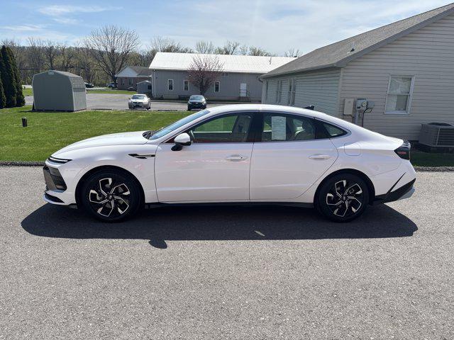 used 2025 Hyundai Sonata car, priced at $22,300