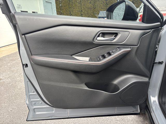 used 2025 Nissan Rogue car, priced at $27,900