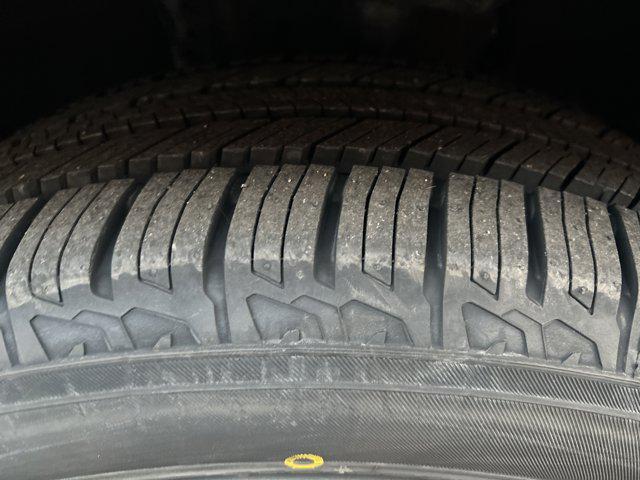 used 2023 Toyota Highlander car, priced at $32,500