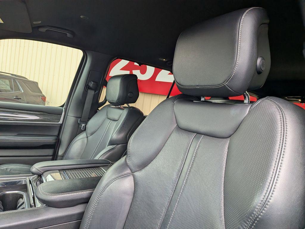 used 2022 Jeep Wagoneer car, priced at $38,895