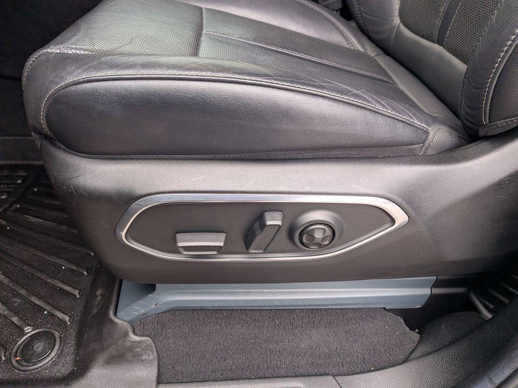 used 2022 Jeep Wagoneer car, priced at $38,895