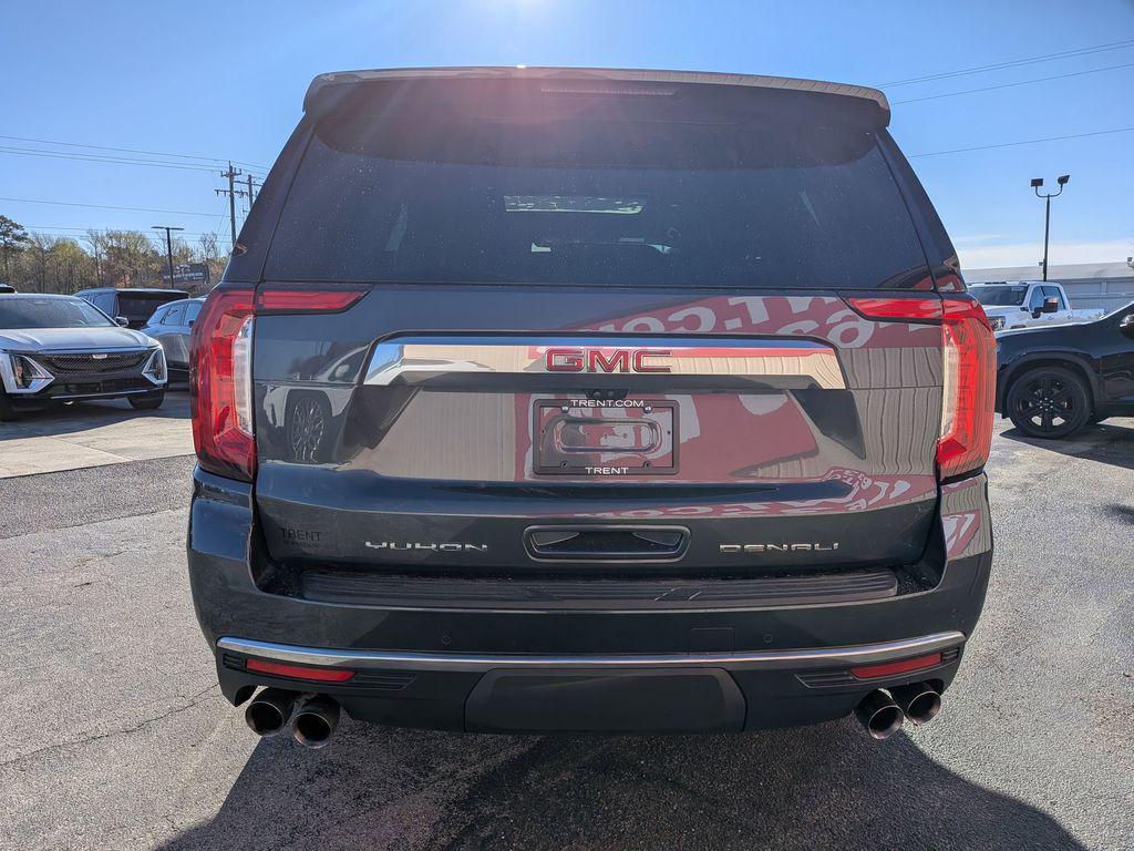 used 2021 GMC Yukon car, priced at $39,498