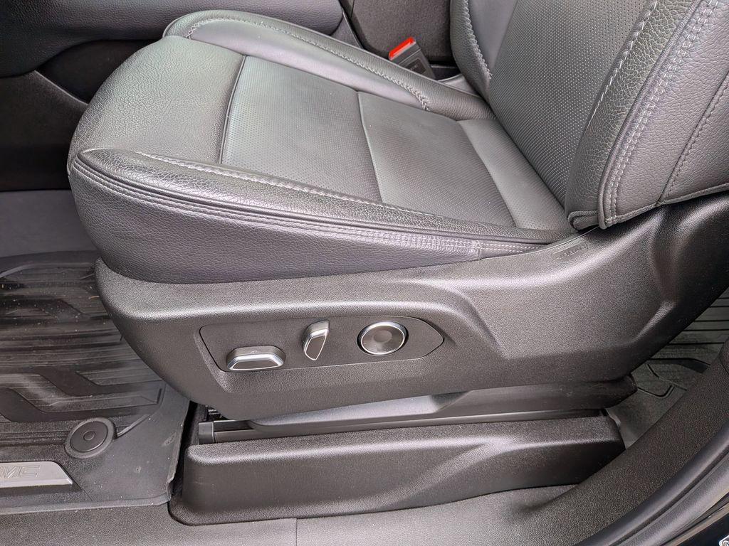 used 2024 GMC Yukon XL car, priced at $68,295