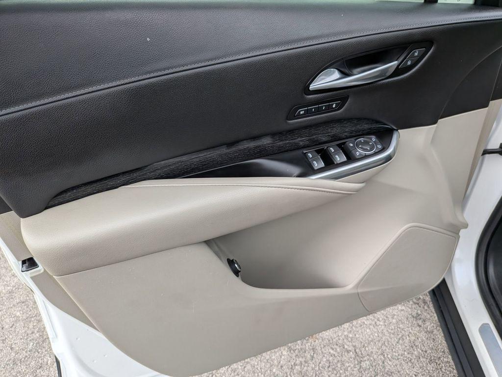 used 2020 Cadillac XT4 car, priced at $23,595