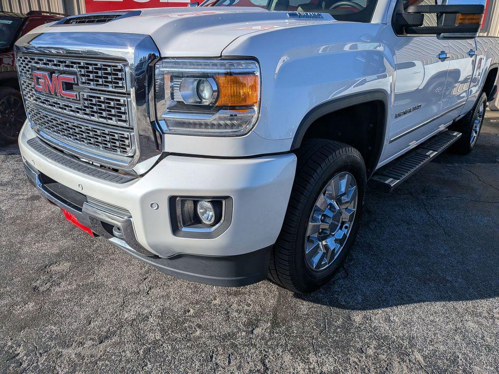 used 2018 GMC Sierra 2500 car, priced at $46,595