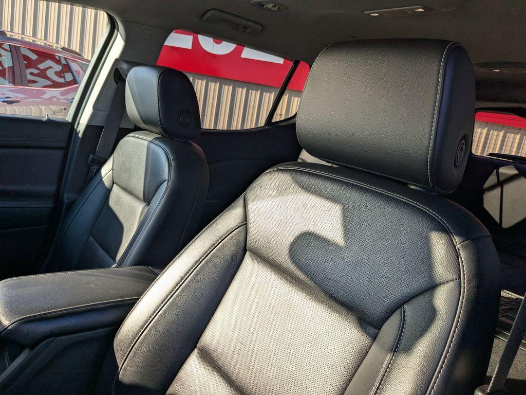 used 2021 GMC Acadia car, priced at $22,000