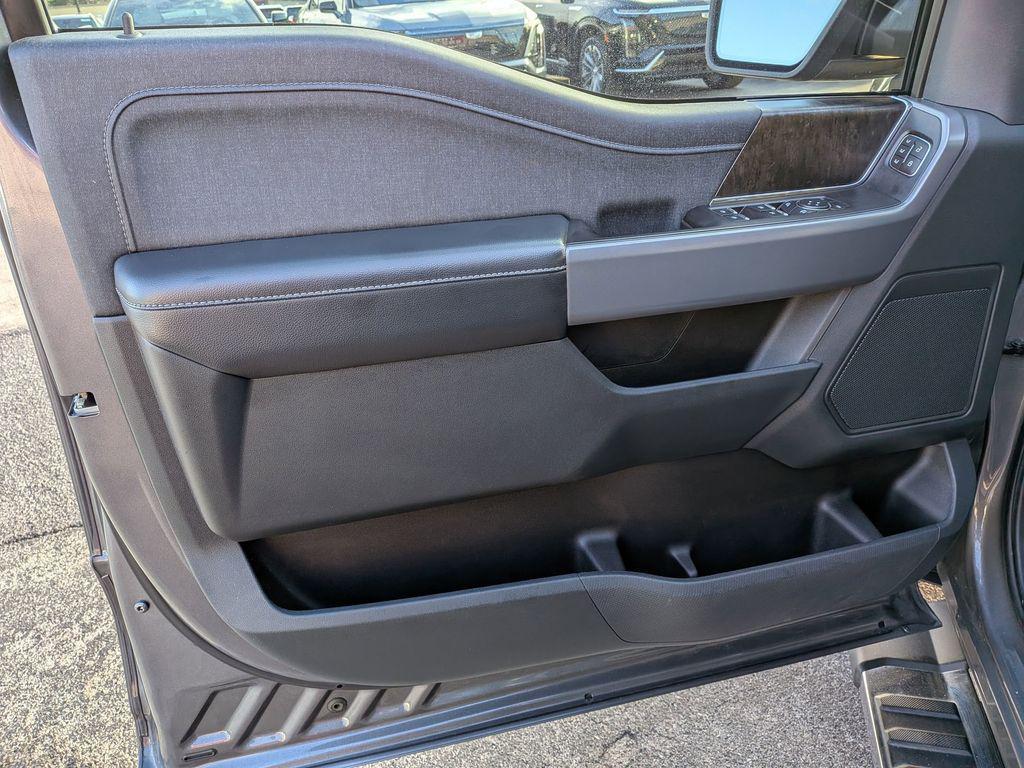 used 2021 Ford F-150 car, priced at $33,495