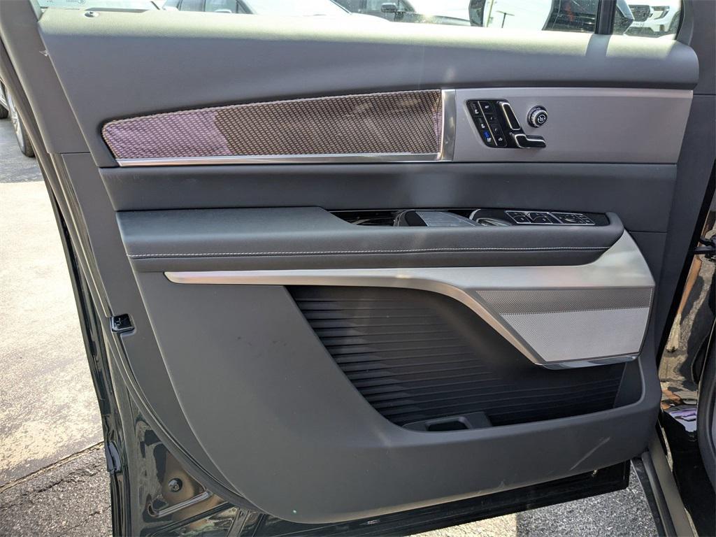 new 2026 Cadillac VISTIQ car, priced at $80,230