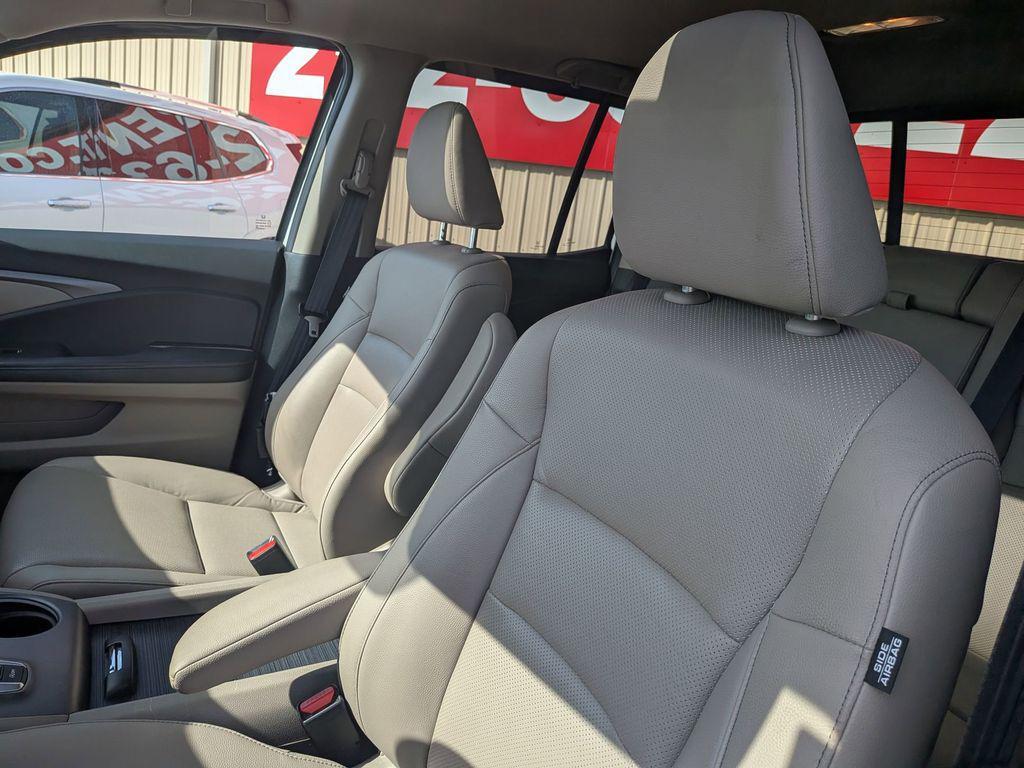 used 2023 Honda Ridgeline car, priced at $33,595