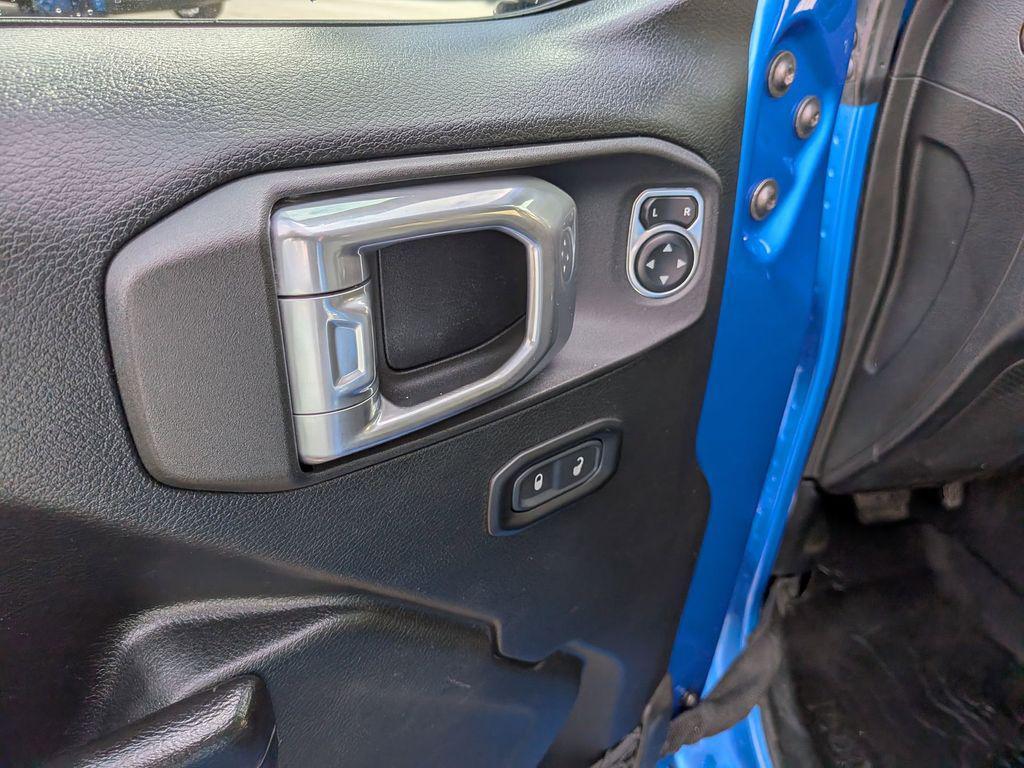 used 2021 Jeep Gladiator car, priced at $27,998