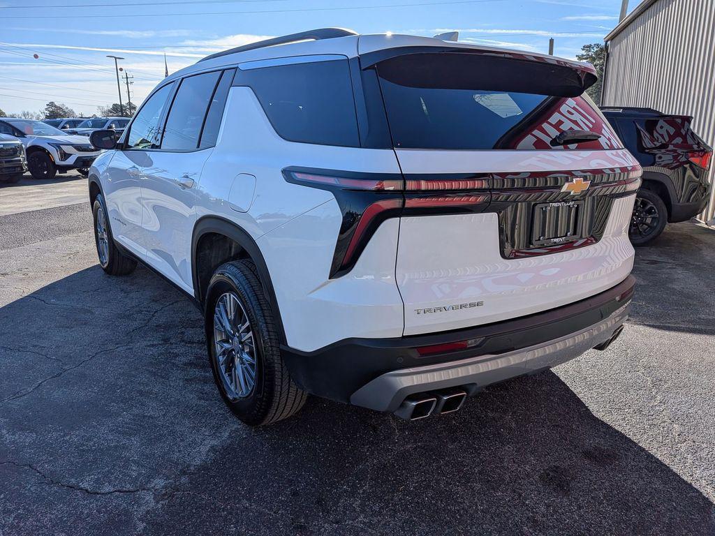 used 2025 Chevrolet Traverse car, priced at $35,000