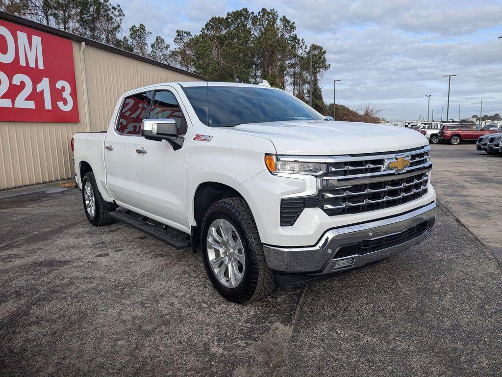used 2025 Chevrolet Silverado 1500 car, priced at $54,895