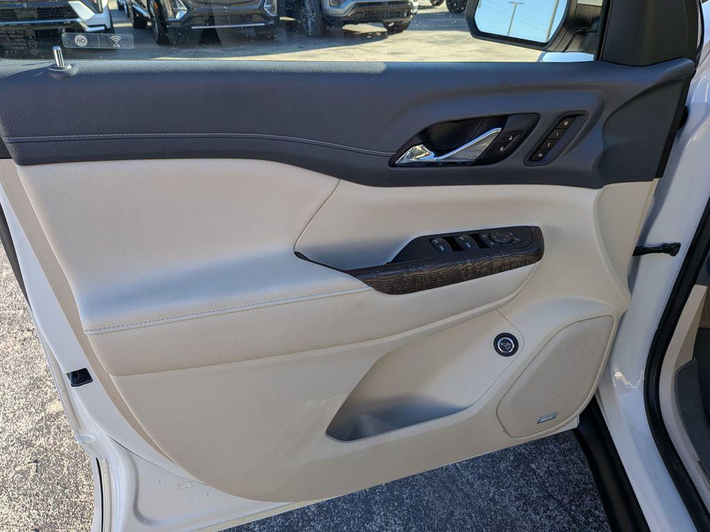 used 2020 GMC Acadia car, priced at $24,000