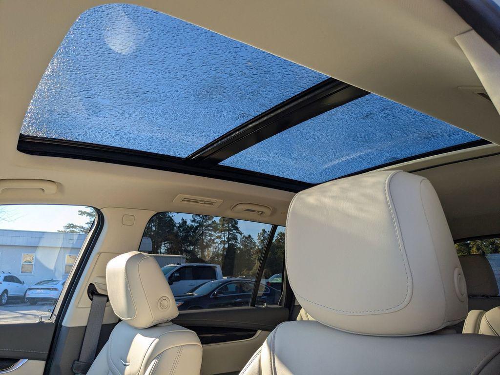 used 2024 Cadillac XT6 car, priced at $41,495