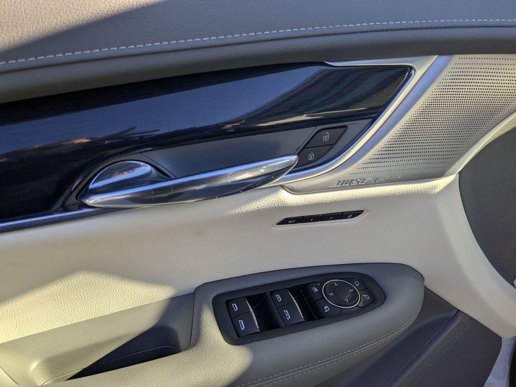 used 2024 Cadillac XT6 car, priced at $41,495