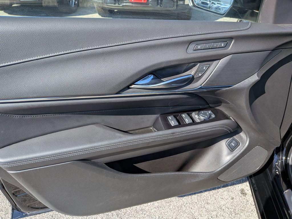 used 2025 Cadillac CT4 car, priced at $35,000