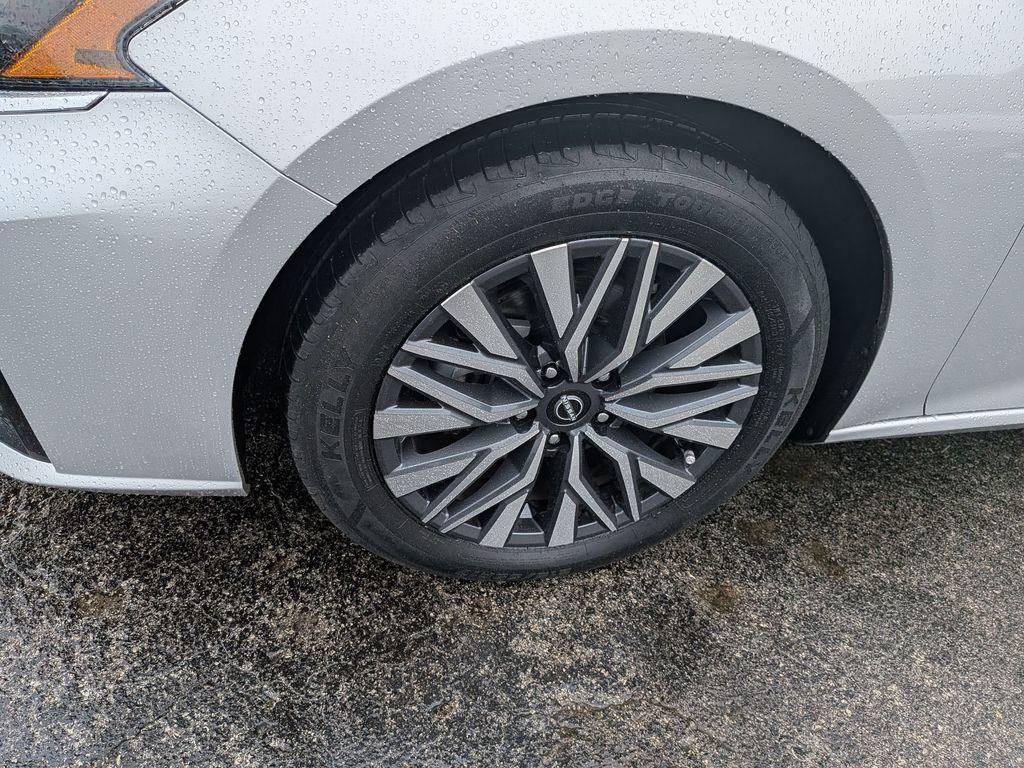 used 2024 Nissan Altima car, priced at $20,395