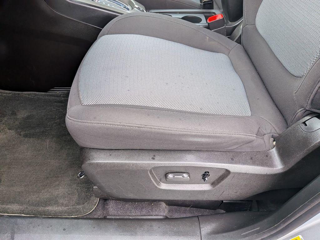 used 2012 Chevrolet Captiva Sport car, priced at $9,600