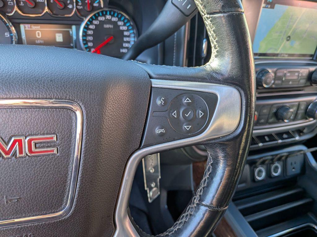 used 2018 GMC Sierra 1500 car, priced at $32,600