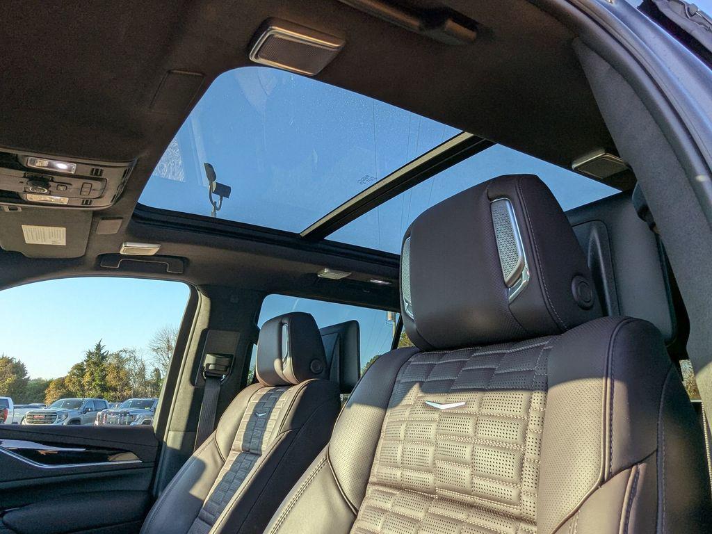 used 2024 Cadillac Escalade car, priced at $85,595