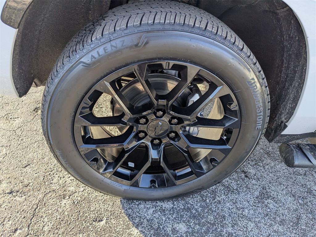 used 2022 Chevrolet Suburban car, priced at $48,867