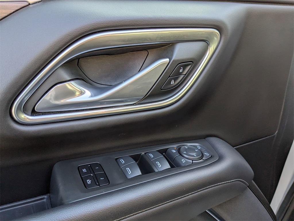 used 2022 Chevrolet Suburban car, priced at $48,867