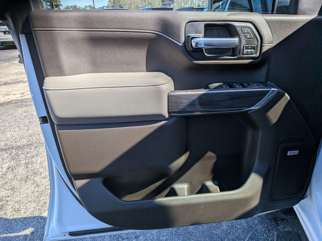 used 2022 Chevrolet Silverado 2500 car, priced at $62,000