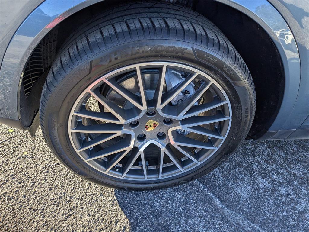 used 2019 Porsche Cayenne car, priced at $32,595